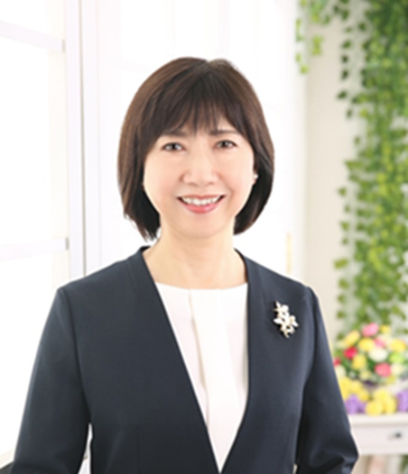桜十字グループ CQ本部 部長 中川朋子